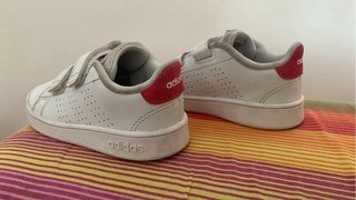 Scarpe bambina Adidas n. 23