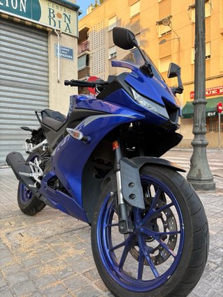 Yamaha YZF R125