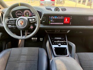 Porsche Cayenne Coupé Turbo E-Hybrid