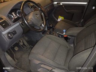 Volkswagen Touran 2012