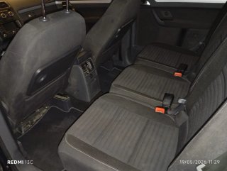 Volkswagen Touran 2012