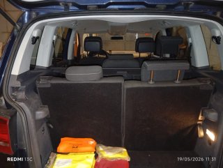 Volkswagen Touran 2012