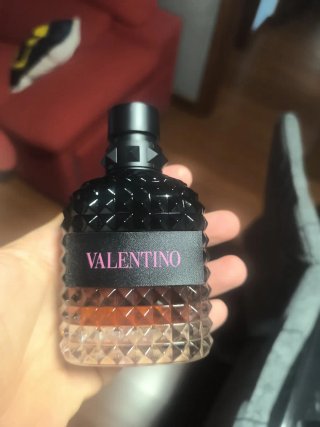 Profumo Valentino Uomo Born in Roma Intense 100ml