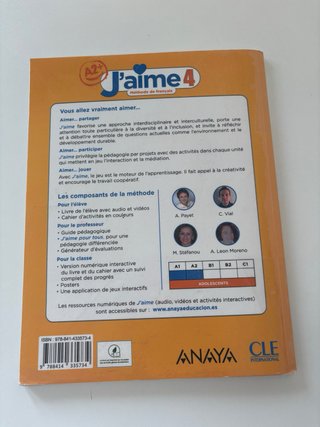 ISBN 978-841-433573-4 J’aime 4