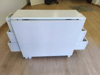 Mesa extensible plegable con cajones