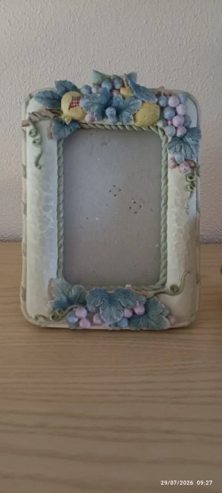 Conjunto Portafotos y Joyero