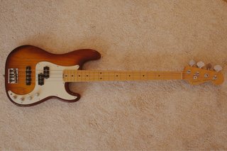 Fender American Elite Precision Bass