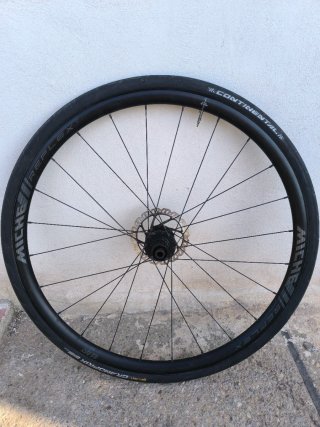 Ruedas de carretera Miche Reflex completas