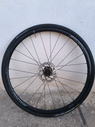 Ruedas de carretera Miche Reflex completas