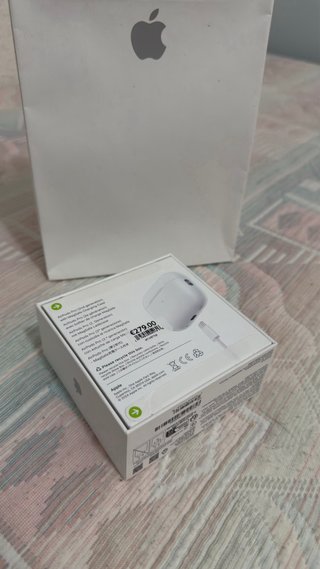 Apple AirPods Pro 2da Gen a estrenar