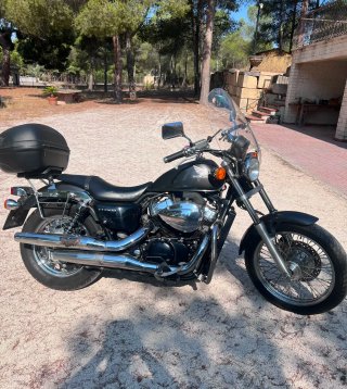 Honda VT750S Negra