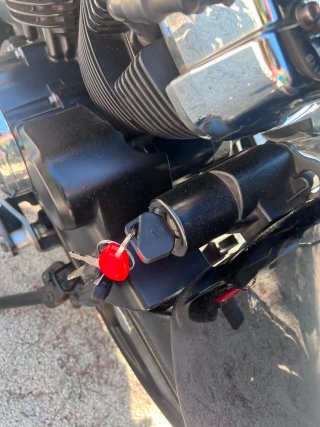 Honda VT750S Negra
