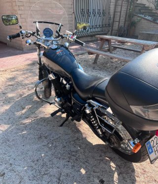 Honda VT750S Negra