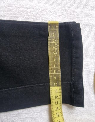 Jeggings neri mai indossati
