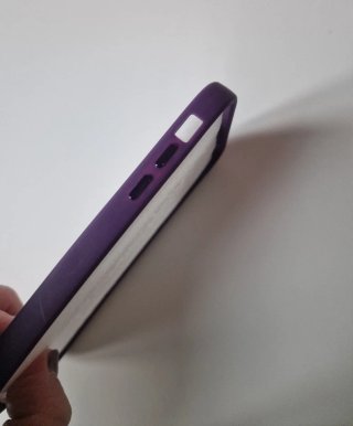 Cover viola per iPhone 11