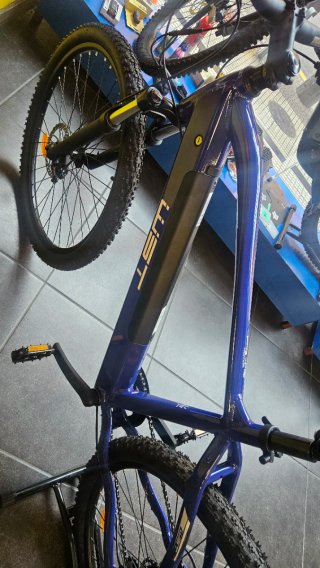 Bicicleta Eléctrica WST 27.5