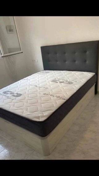 Canapé y Colchón Nuevos