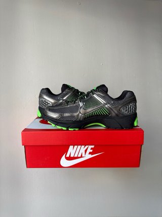 Nike Zoom Vomero 5 Metallic Pewter Green