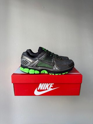 Nike Zoom Vomero 5 Metallic Pewter Green