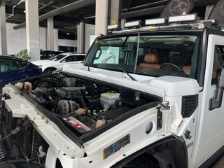 Hummer H2