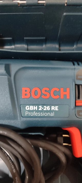 Taladro percutor Bosch GBH 2-26 RE sin estrenar