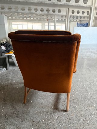 Sillón orejero vintage terciopelo