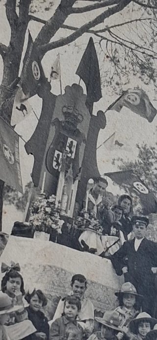 Manuscrito  fotos  Cartagena militar con medallas