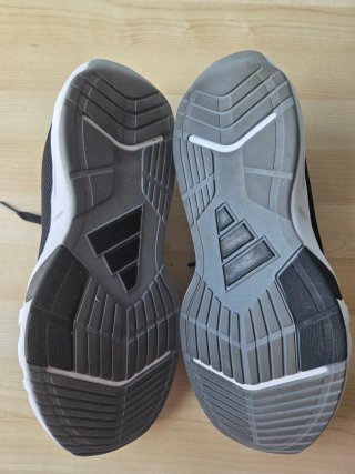 Zapatillas Adidas Training Amplimove Negras