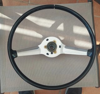 Volante Seat 127