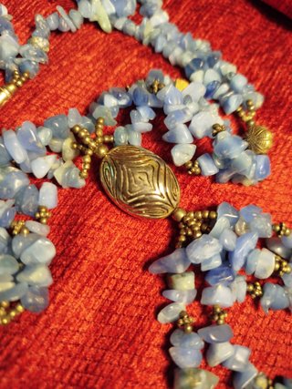 Collar artesanal piedras naturales (chips)