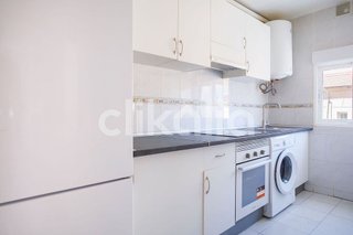 Piso en alquiler en Pradolongo en Madrid