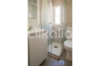 Piso en alquiler en Pradolongo en Madrid
