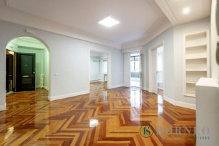 Oficina en alquiler en Almagro en Madrid