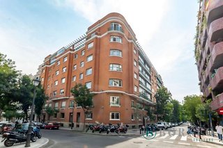Oficina en alquiler en Almagro en Madrid