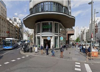 Local comercial en venta en Palacio en Madrid