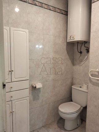 Local comercial en venta en San Pedro de Deusto-La Ribera en Bilbao