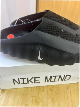 Nike Mind 001 Negro Cromo Talla 42