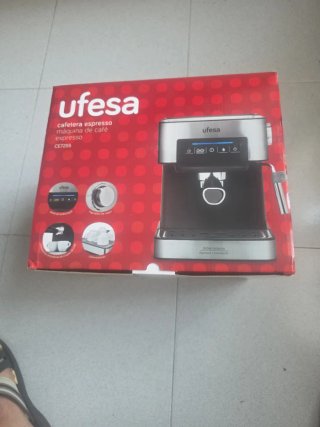 Cafetera Ufesa CE7255 Espresso 20 Bares