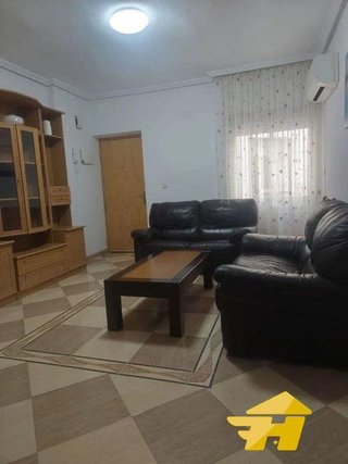 Piso en alquiler en Huerta de la Reina - Trassierra en Córdoba