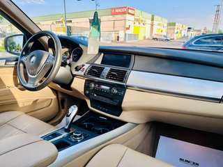 BMW X5 2011