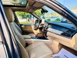 BMW X5 2011