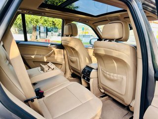 BMW X5 2011