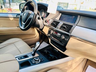 BMW X5 2011