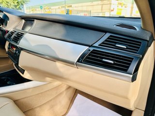 BMW X5 2011