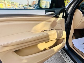 BMW X5 2011