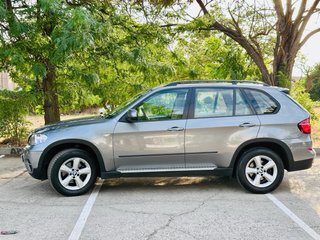 BMW X5 2011