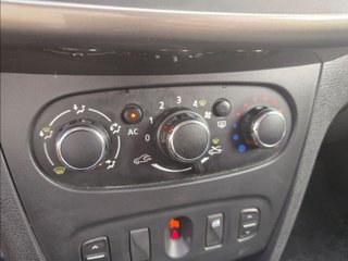 Dacia Logan Laureate dCi 75