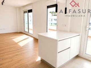 Ático en alquiler en El Mayorazgo - El Limonar en Málaga