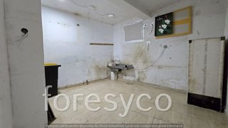 Bar en venta en Pacífico en Madrid