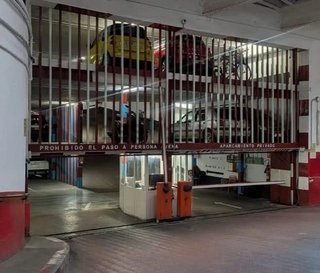 Garaje en venta en Sant Francesc en Valencia